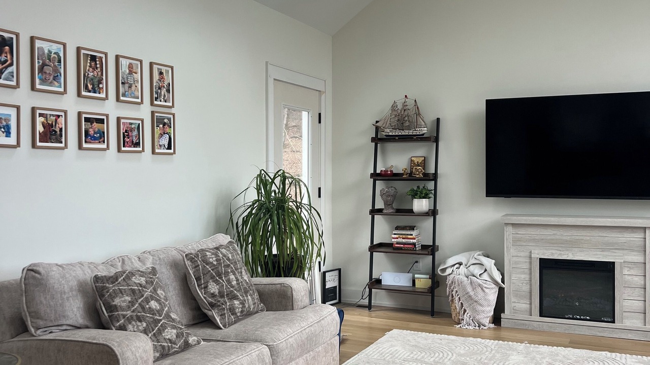 Photo of Livingroom in Middleville