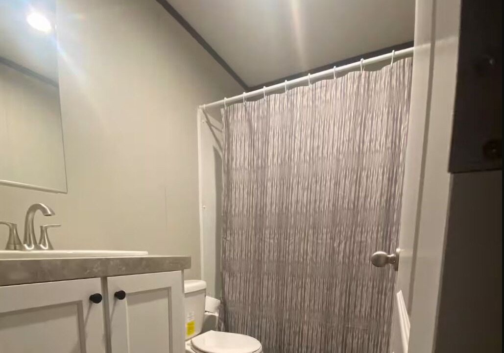 Photo of Bathroom in Florien