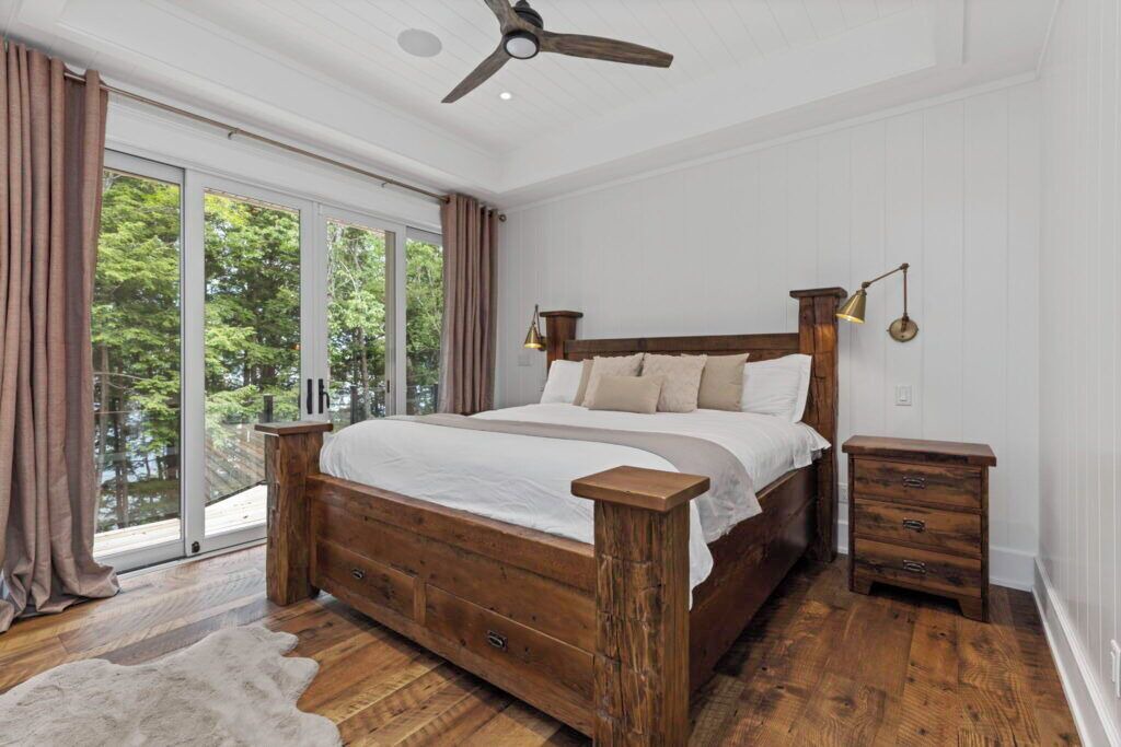 Photo of Bedroom in Baysville