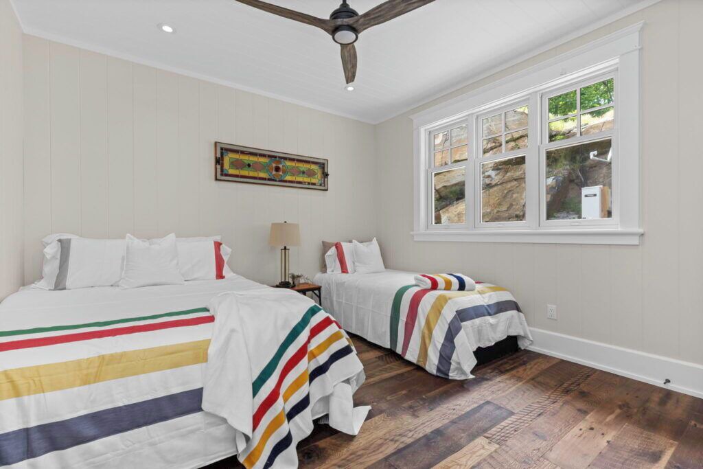Photo of Bedroom in Baysville