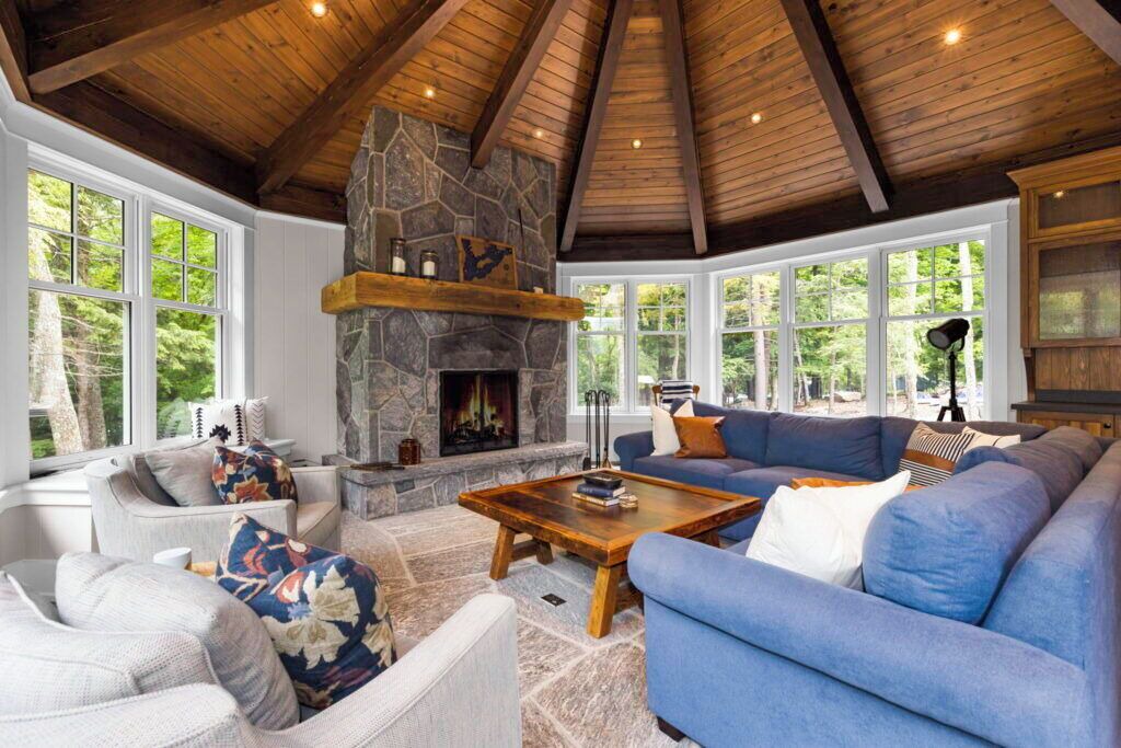 Photo of Livingroom in Baysville
