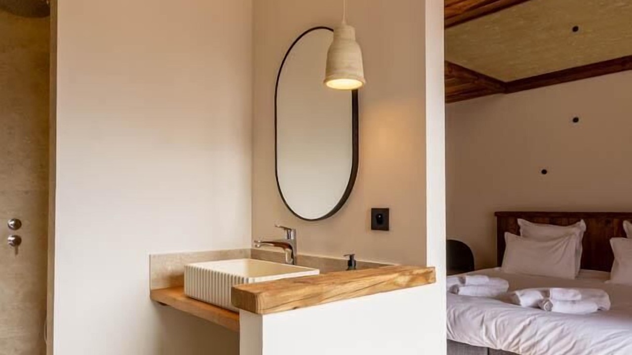 Photo of Bathroom in Saint-Jean-dʼArvey