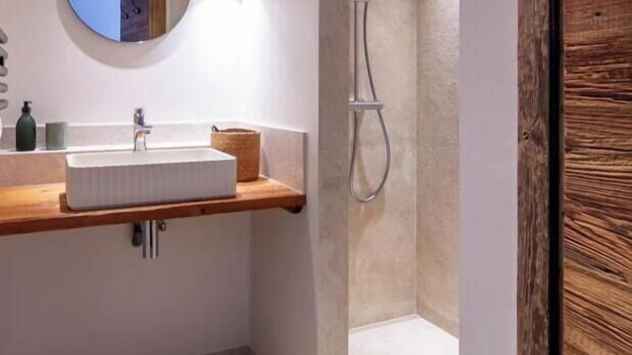 Photo of Bathroom in Saint-Jean-dʼArvey