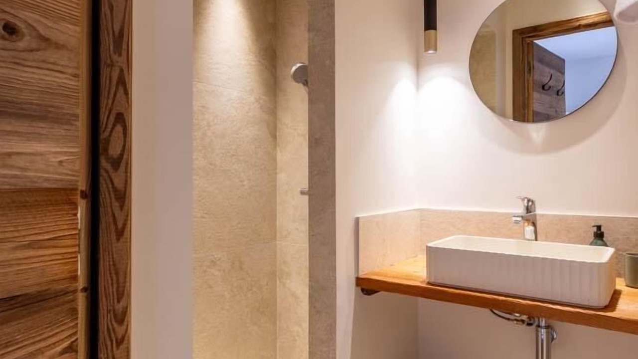 Photo of Bathroom in Saint-Jean-dʼArvey