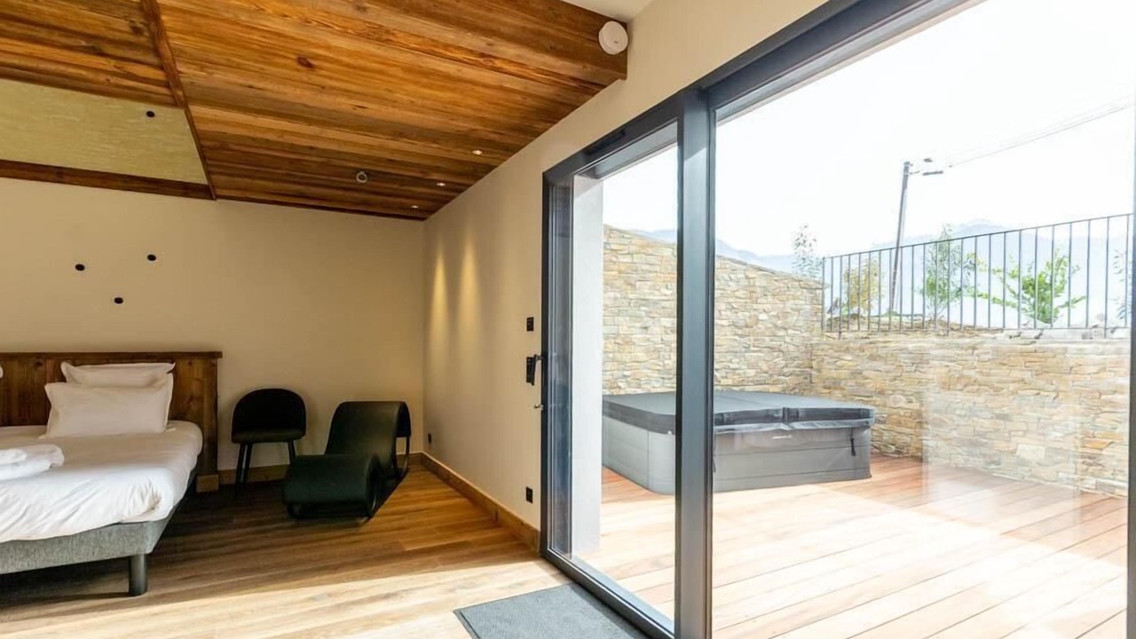 Photo of Bedroom in Saint-Jean-dʼArvey