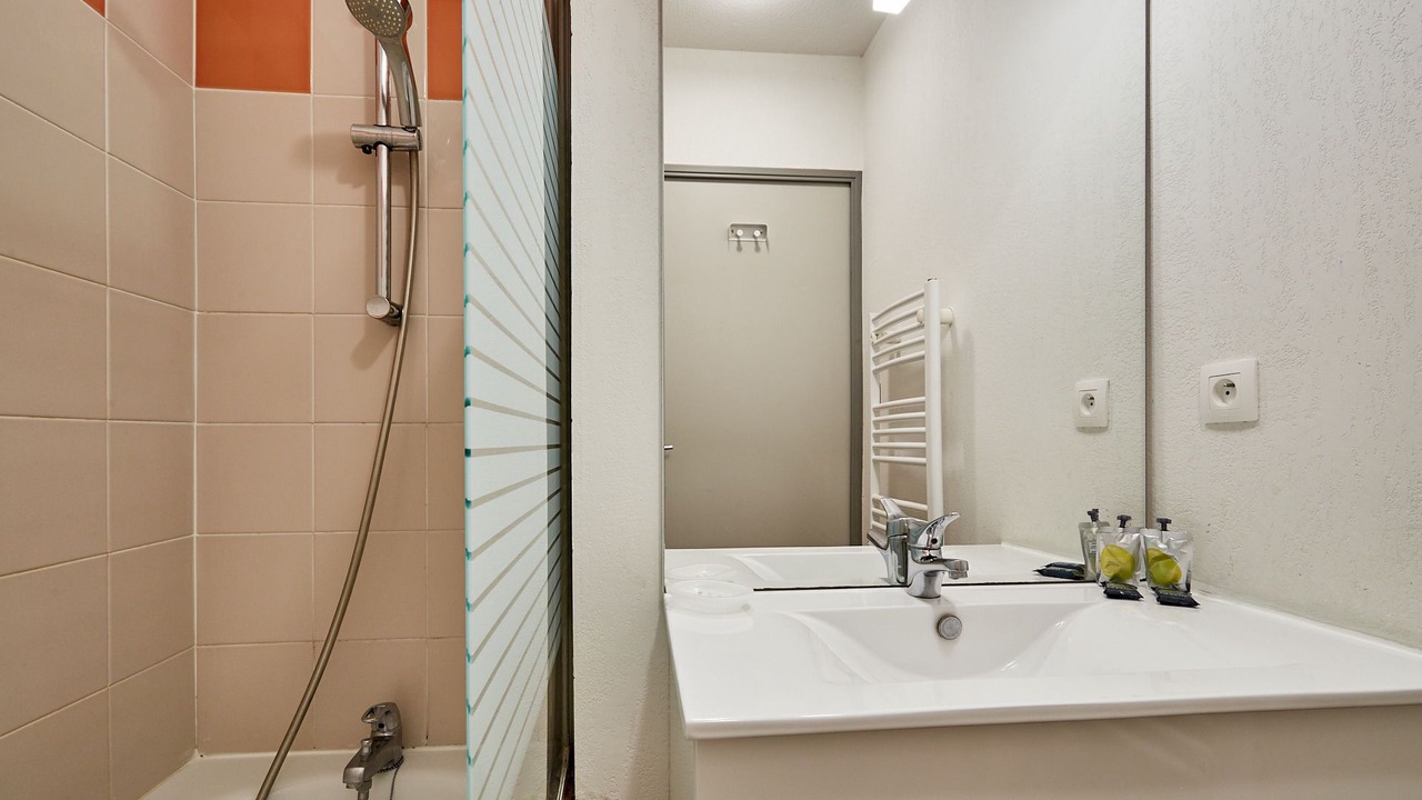Photo of Bathroom in Auberville
