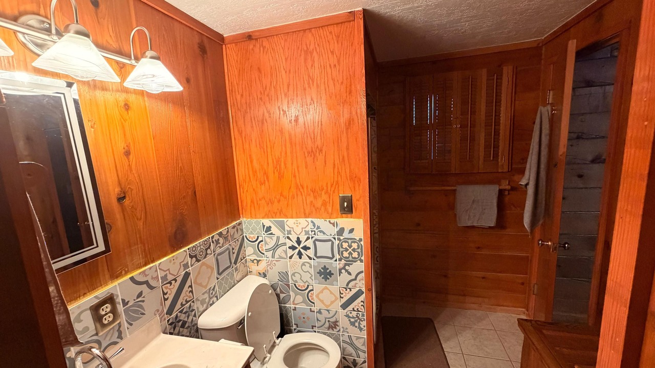 Photo of Bathroom in Timberon