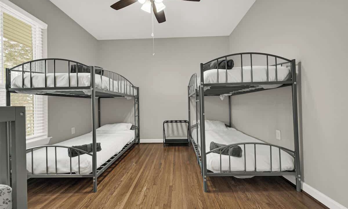 Photo of Bedroom in Greater Fondren Southwest