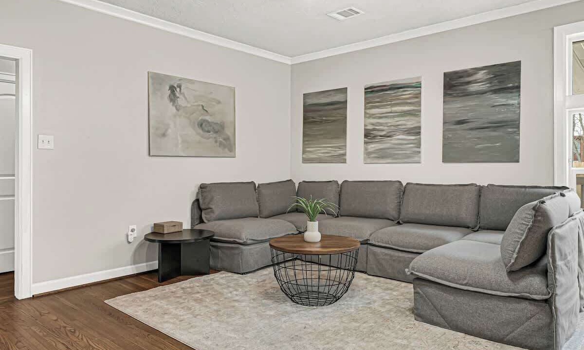 Photo of Bedroom in Greater Fondren Southwest