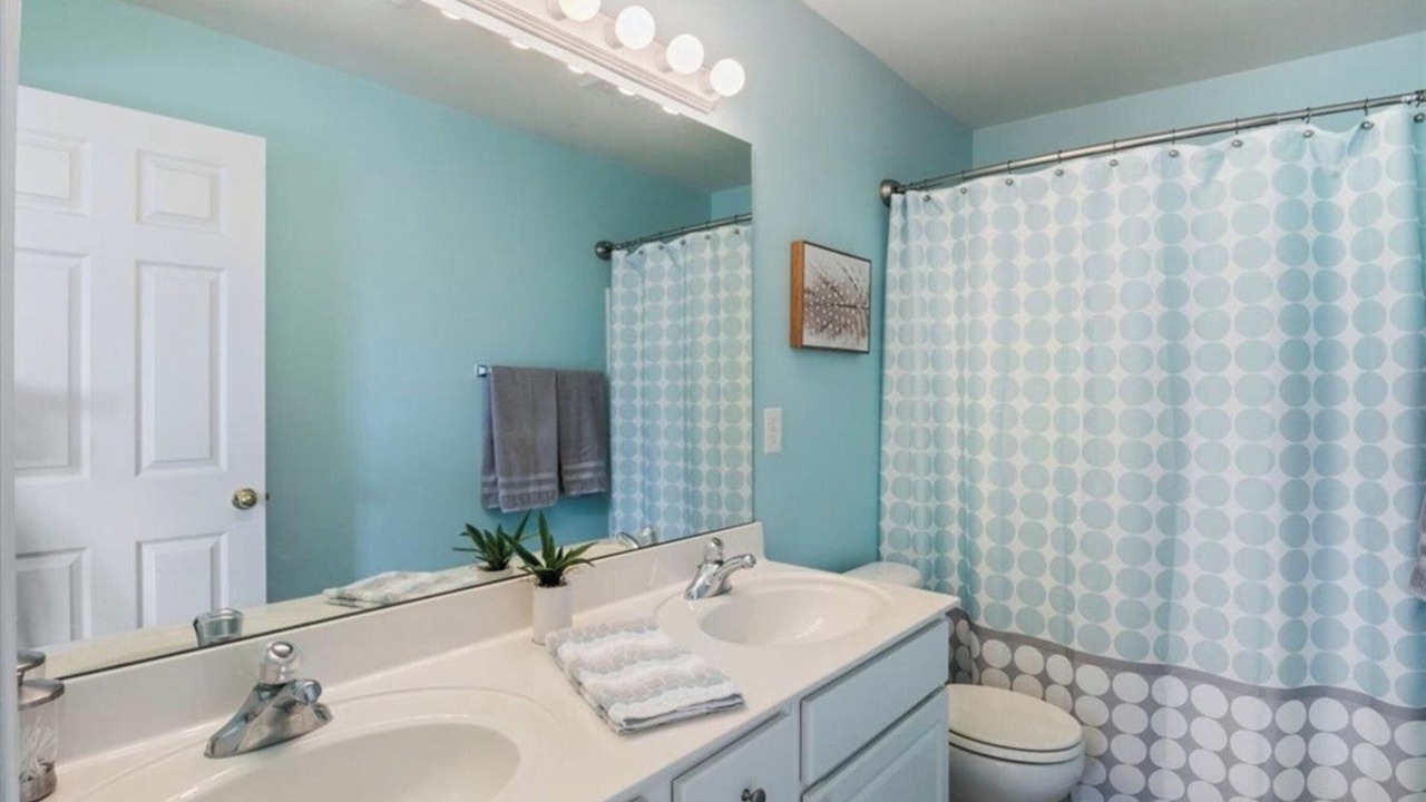 Photo of Bathroom in Kaiser
