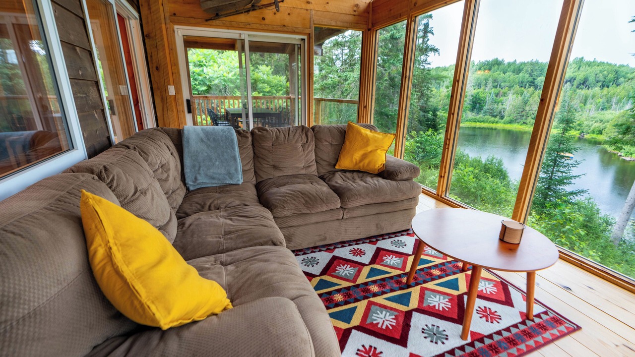 Photo of Livingroom in Bancroft