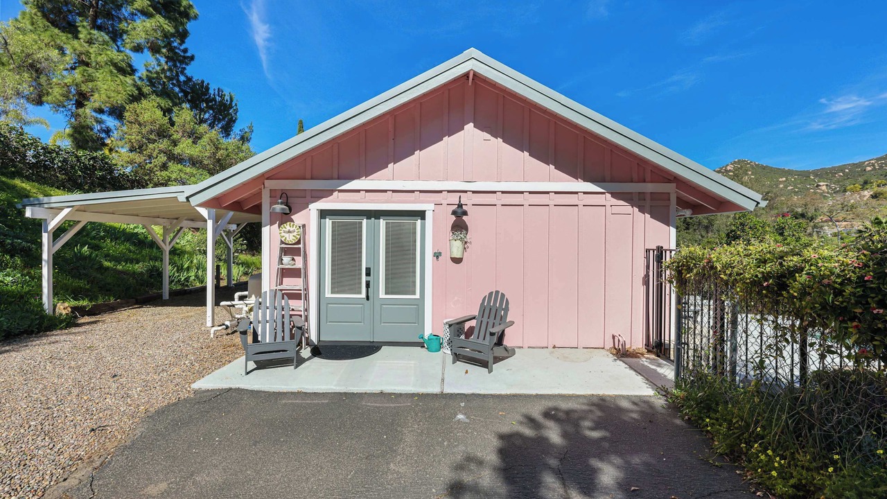 Photo of Outdoor in Country Club