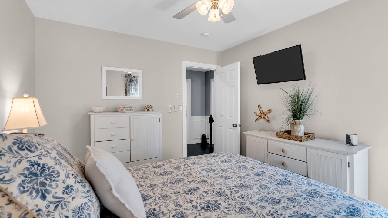 Photo of Bedroom in Toms River