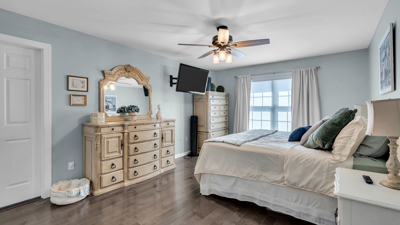 Photo of Bedroom in Toms River