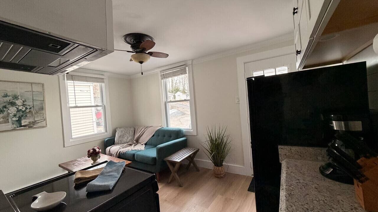 Photo of Livingroom in Southington