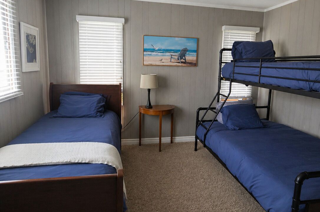Photo of Bedroom in Grand Bend