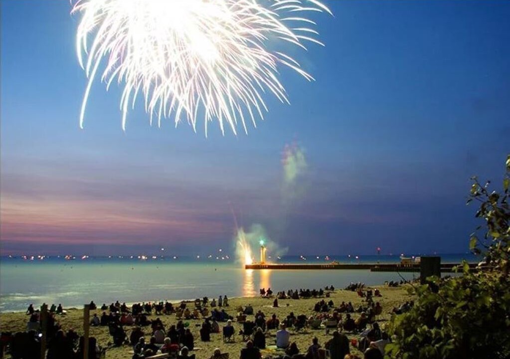 Photo of Others in Grand Bend