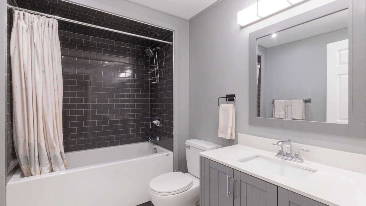Photo of Bathroom in Grand Bend