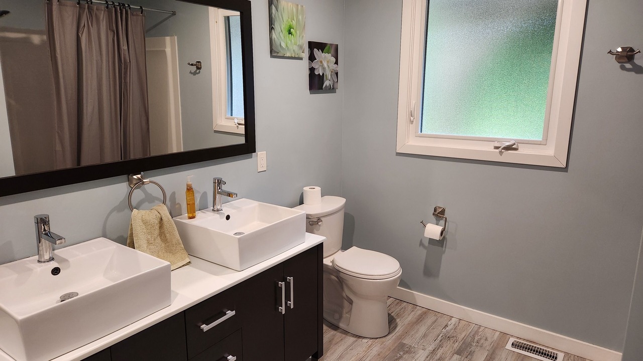Photo of Bathroom in Inverhuron
