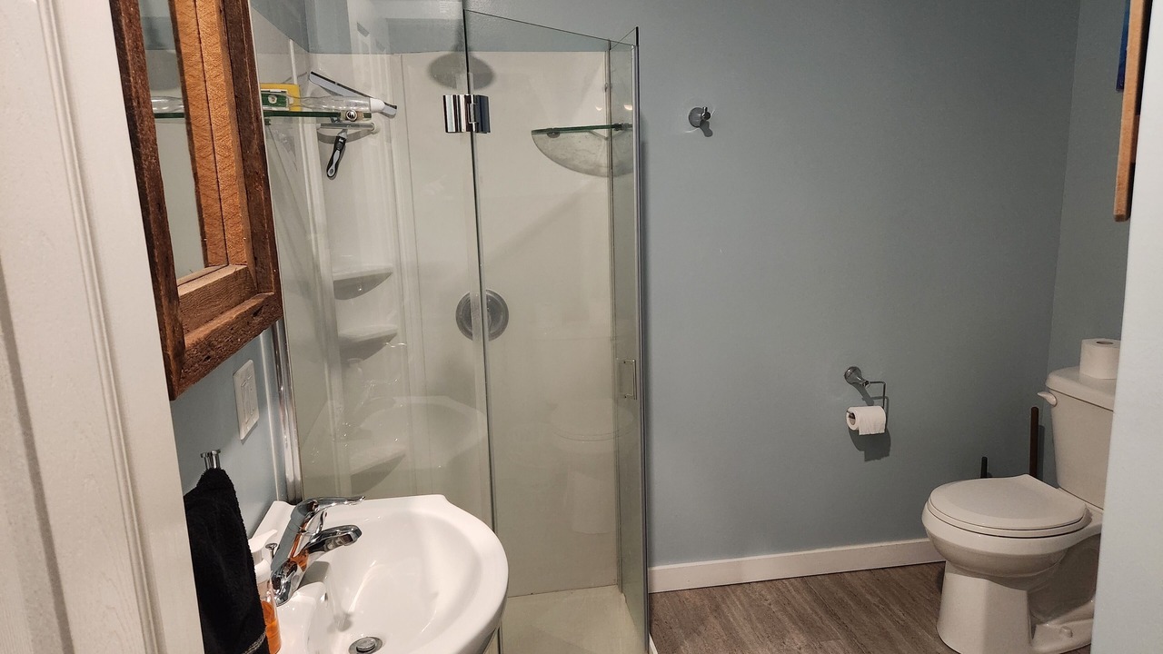 Photo of Bathroom in Inverhuron