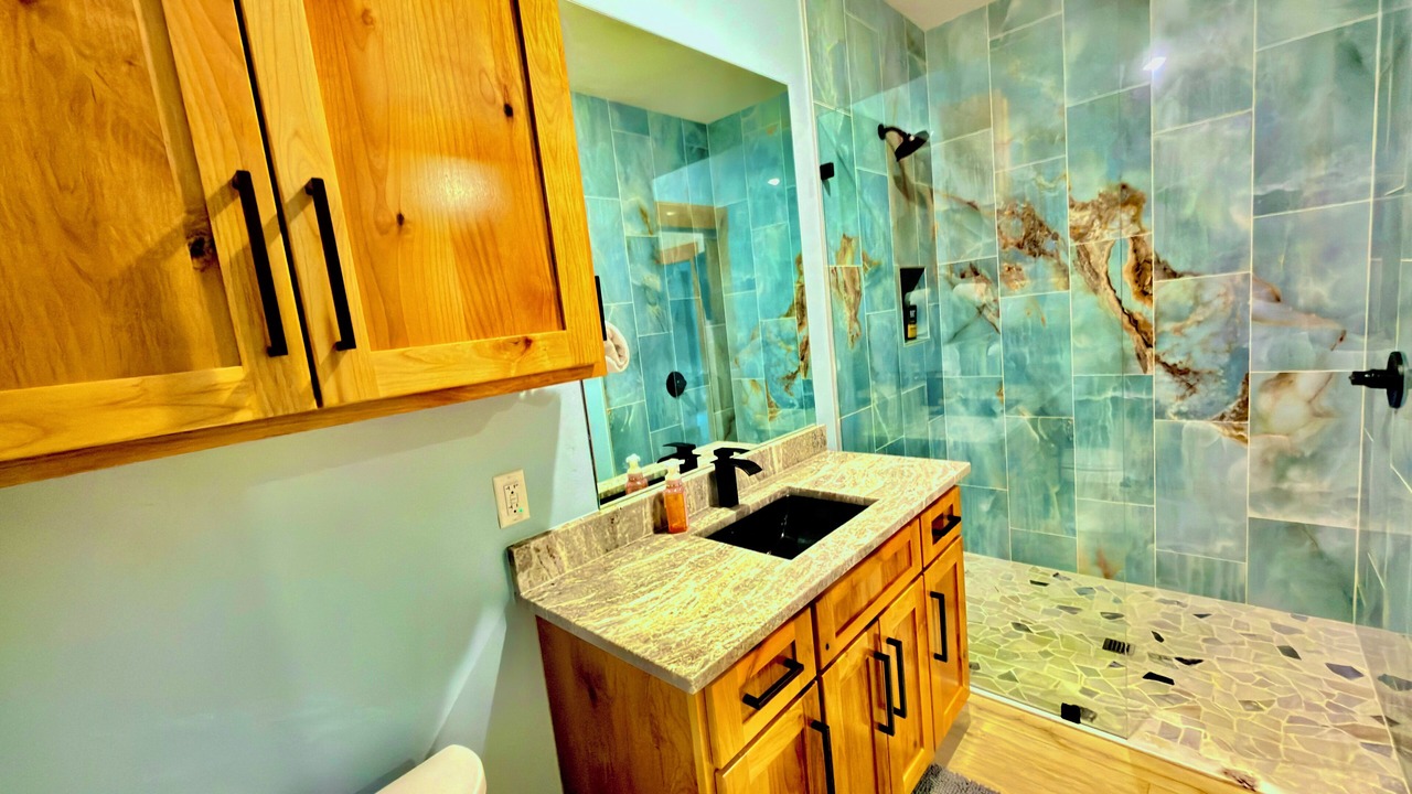 Photo of Bathroom in Graford