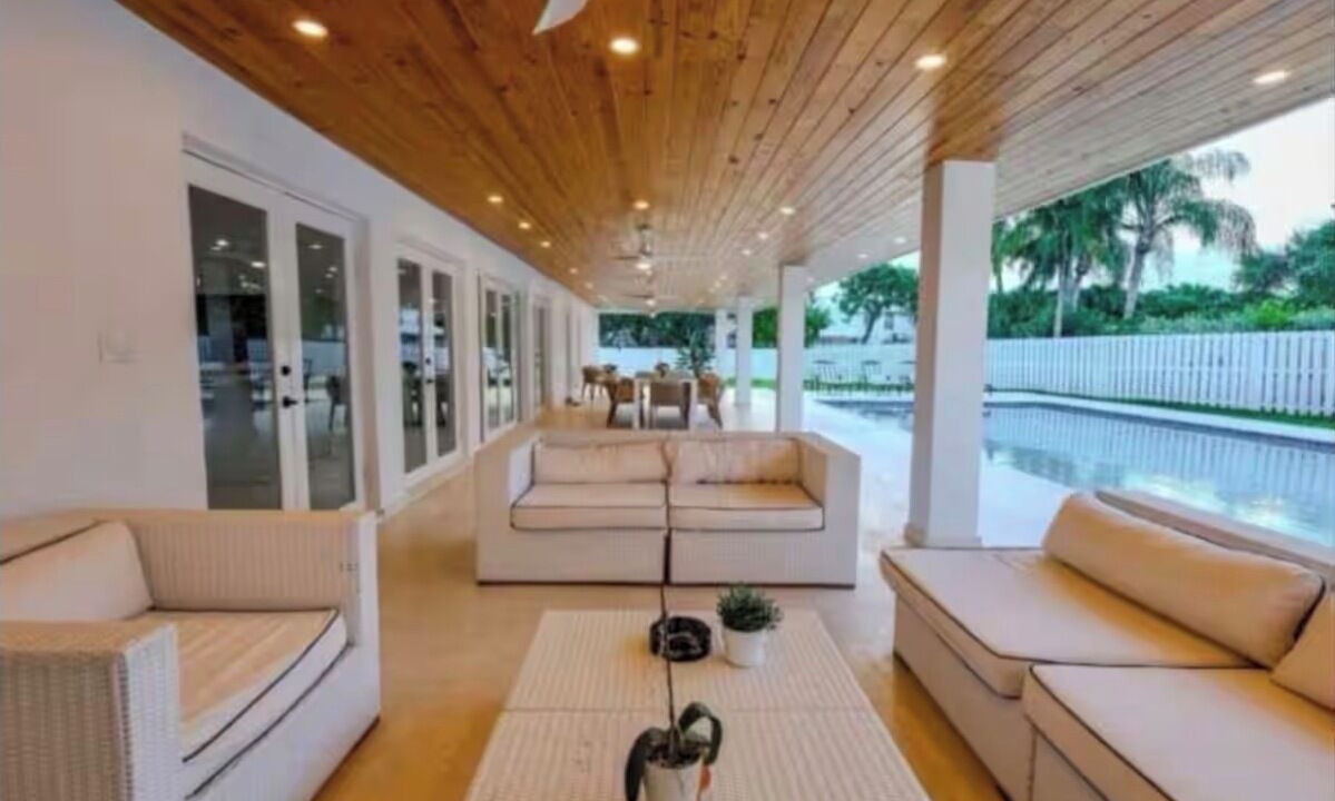 Photo of Patio Balcony in Palmetto Bay
