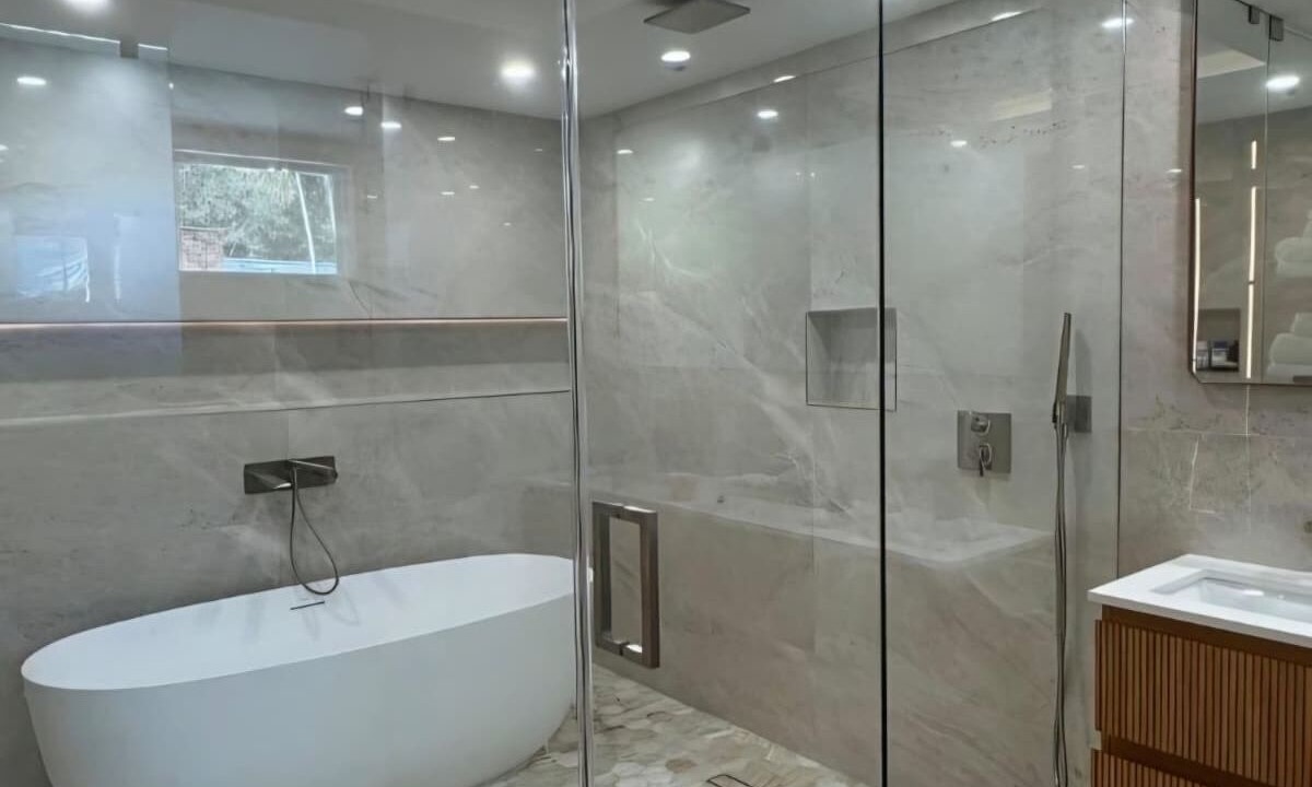 Photo of Bathroom in Palmetto Bay