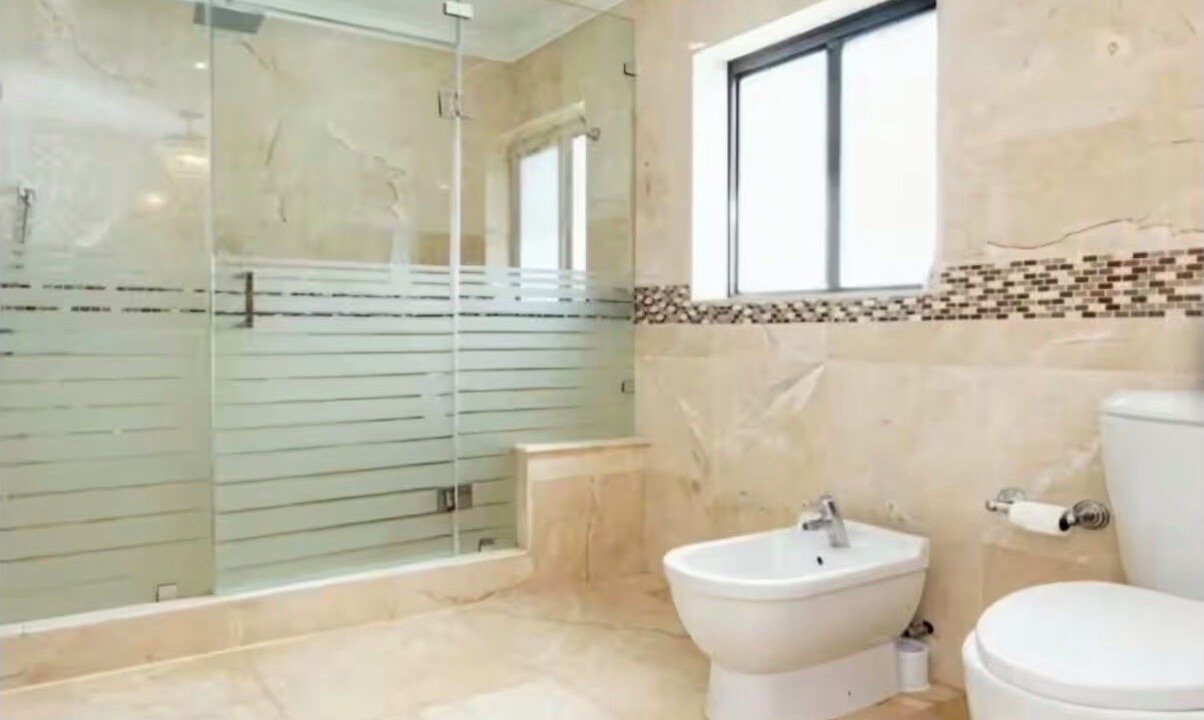 Photo of Bathroom in Palmetto Bay