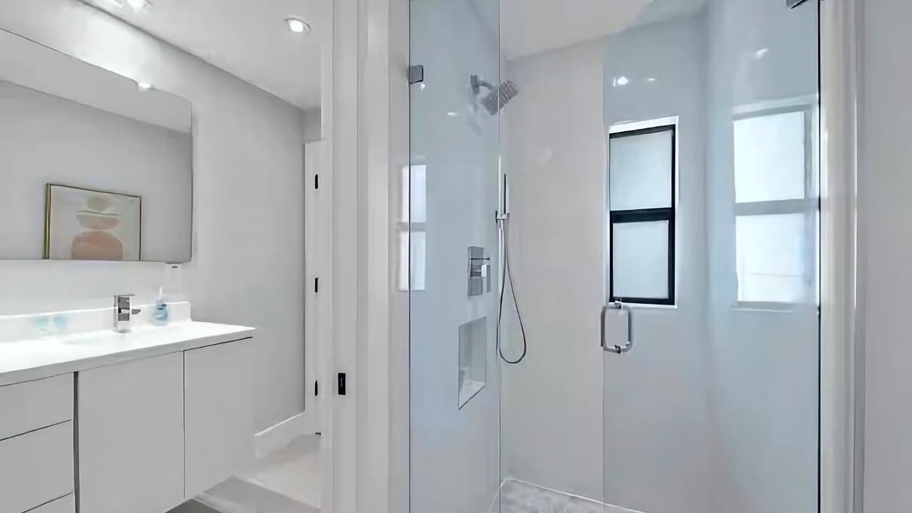 Photo of Bathroom in Palmetto Bay