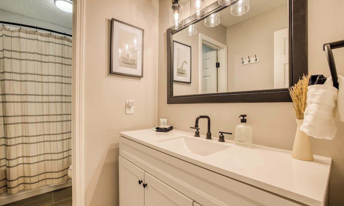Photo of Bathroom in Gainesville