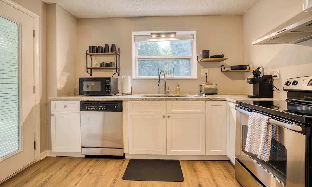 Photo of Kitchen in Gainesville