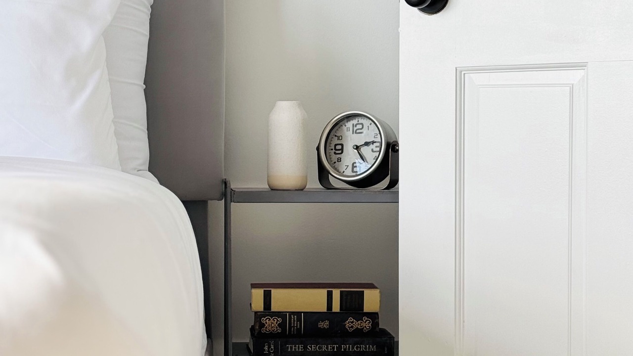 Photo of Bedroom in La Crescenta