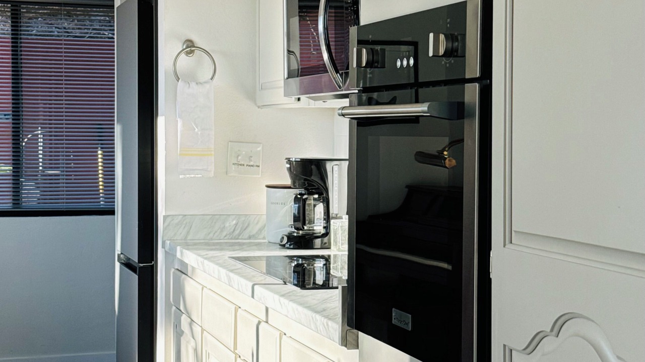 Photo of Kitchen in La Crescenta
