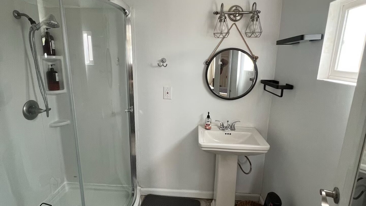 Photo of Bathroom in University Heights
