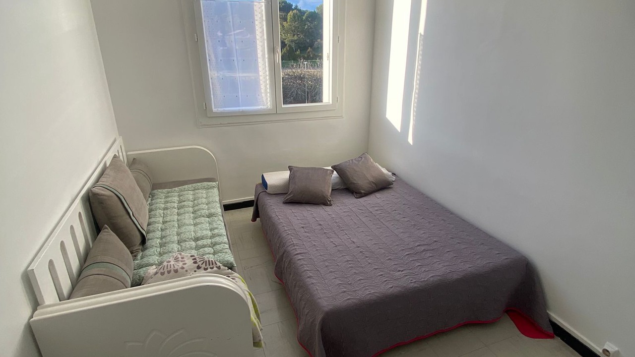Photo of Bedroom in Saint-Nazaire