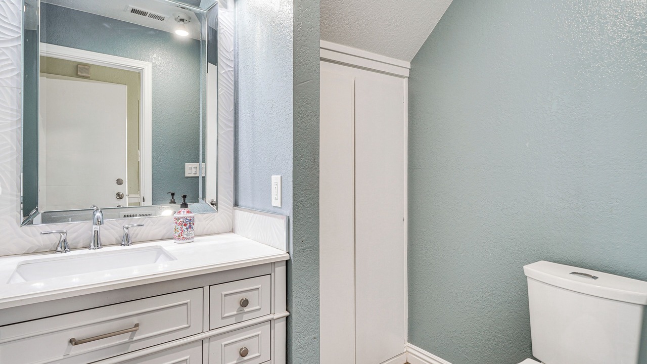 Photo of Bathroom in Ardenwood