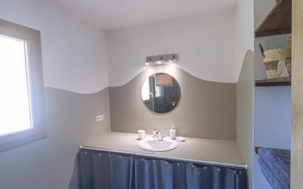 Photo of Bathroom in Limans