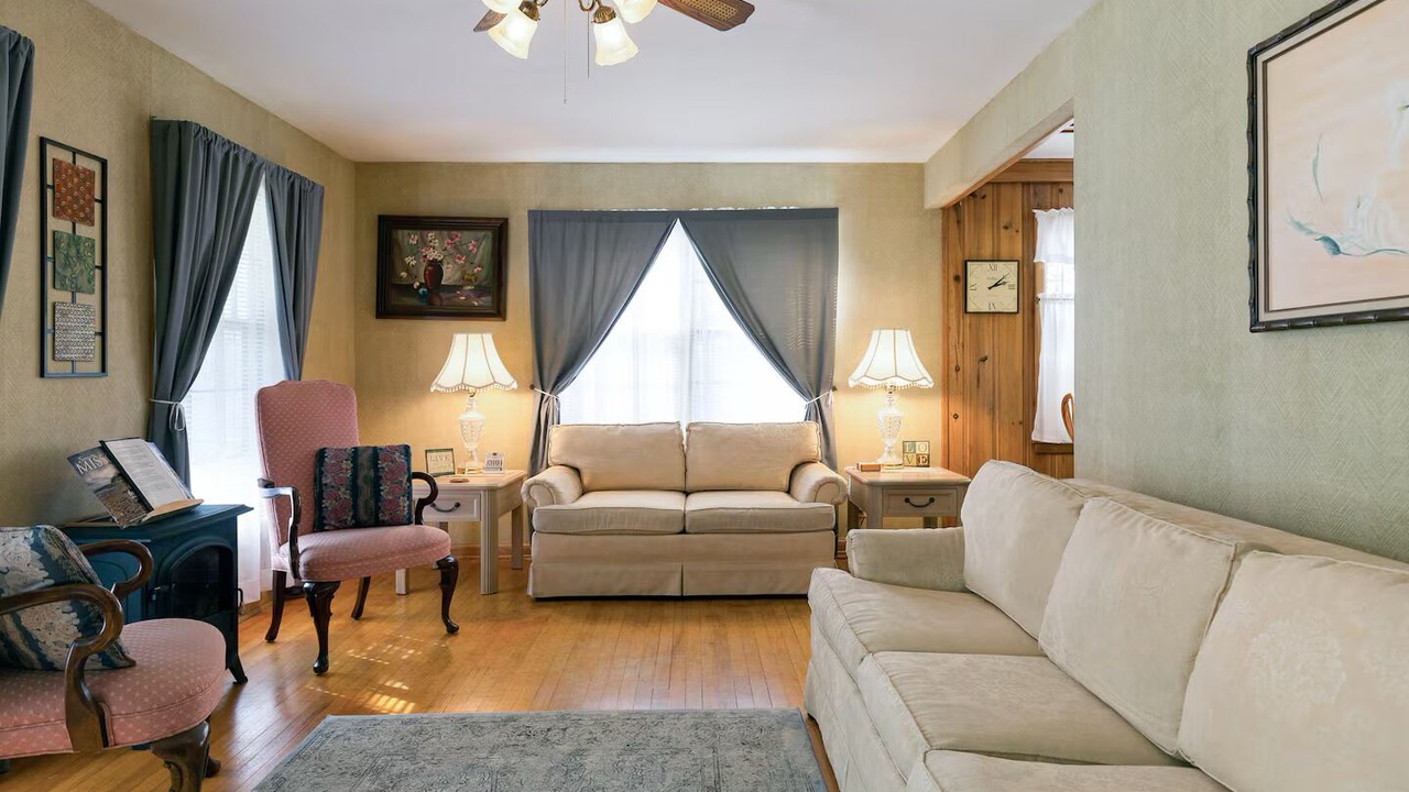 Photo of Livingroom in Kansas City