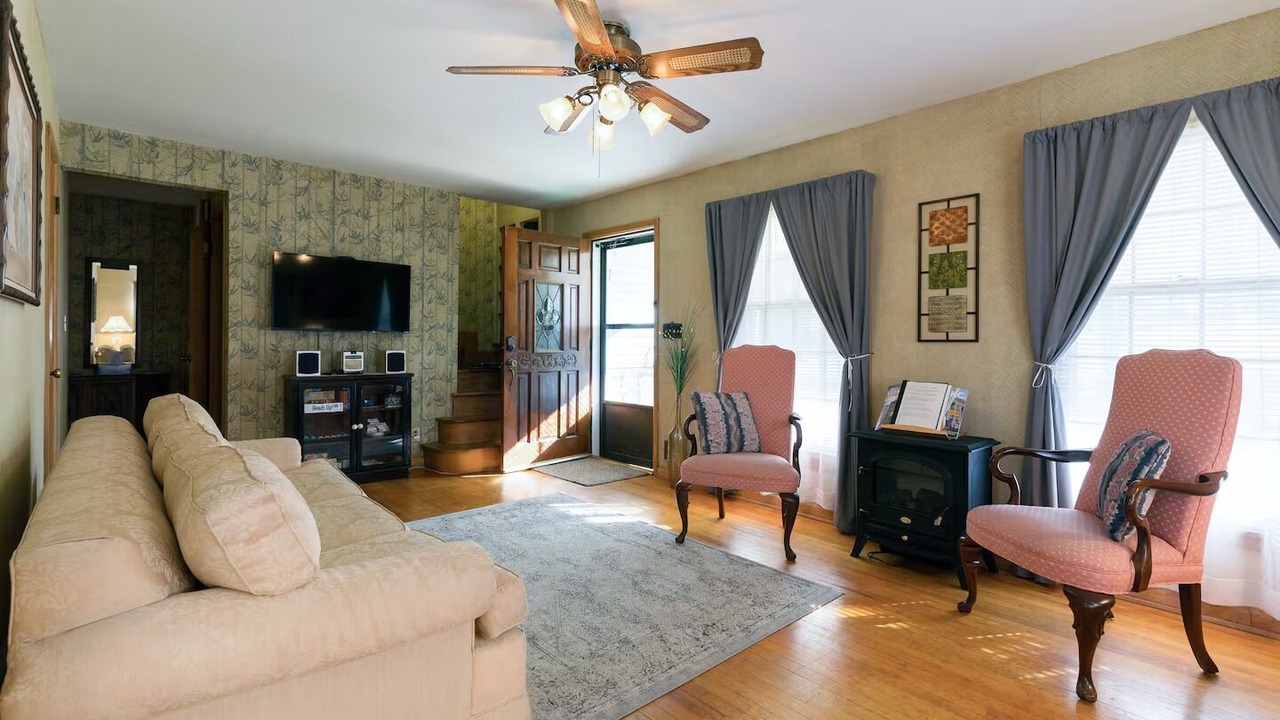 Photo of Livingroom in Kansas City