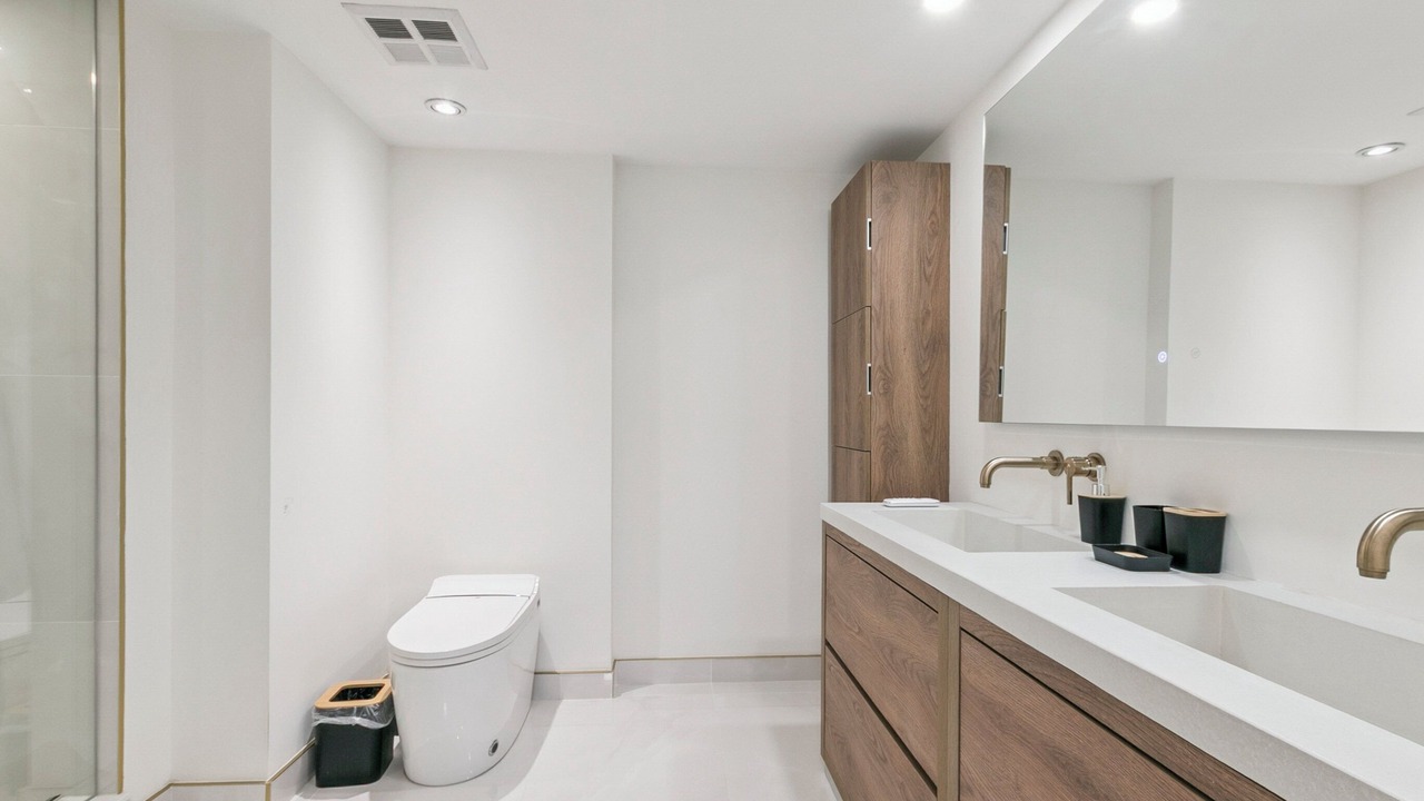 Photo of Bathroom in Toronto Entertainment District