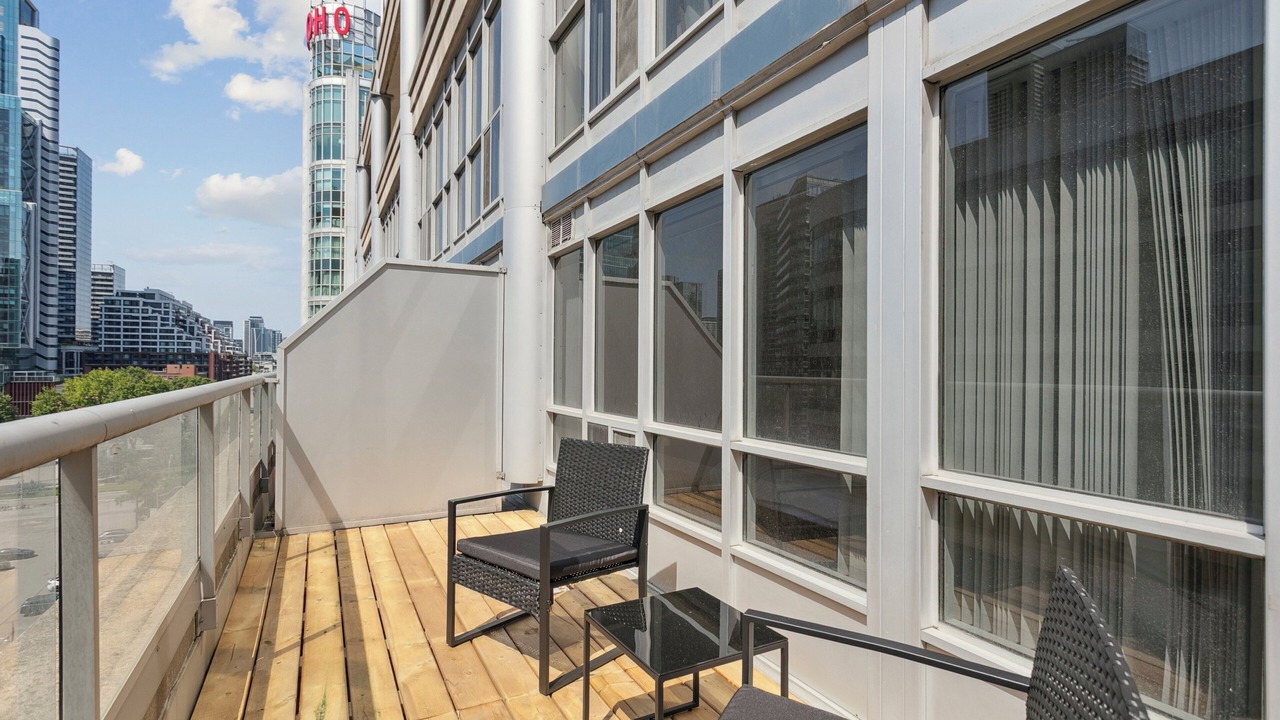 Photo of Patio Balcony in Toronto Entertainment District