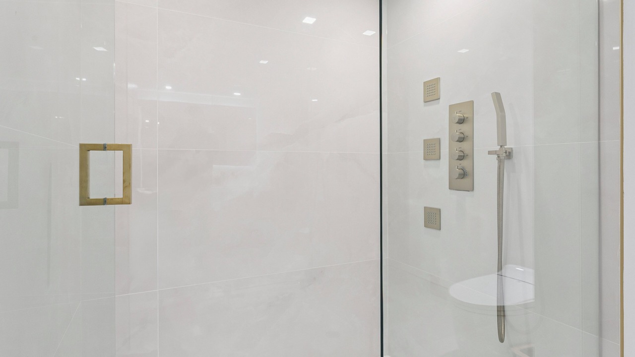 Photo of Bathroom in Toronto Entertainment District