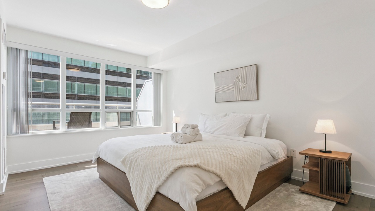 Photo of Bedroom in Toronto Entertainment District