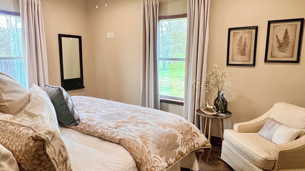 Photo of Bedroom in Long Branch