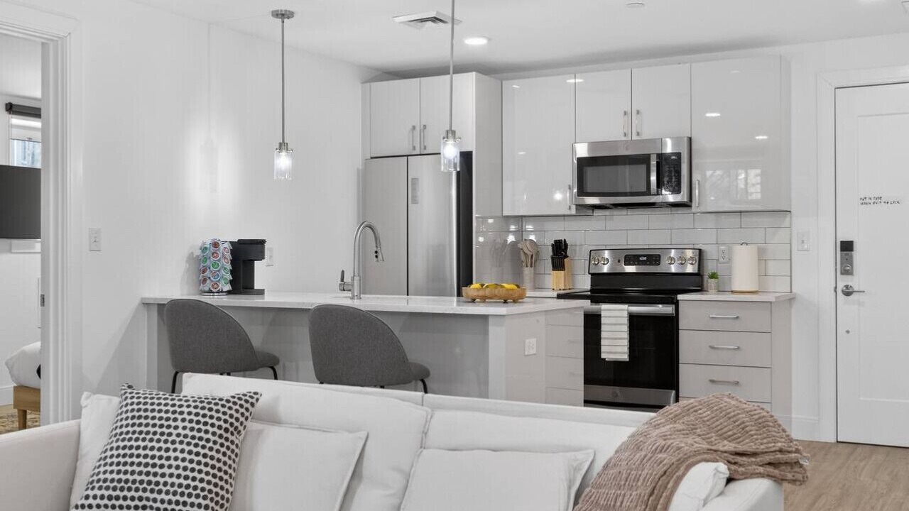 Photo of Livingroom in Allston