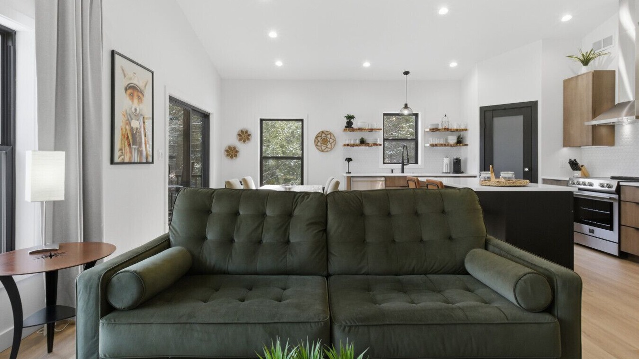 Photo of Livingroom in Camdenton