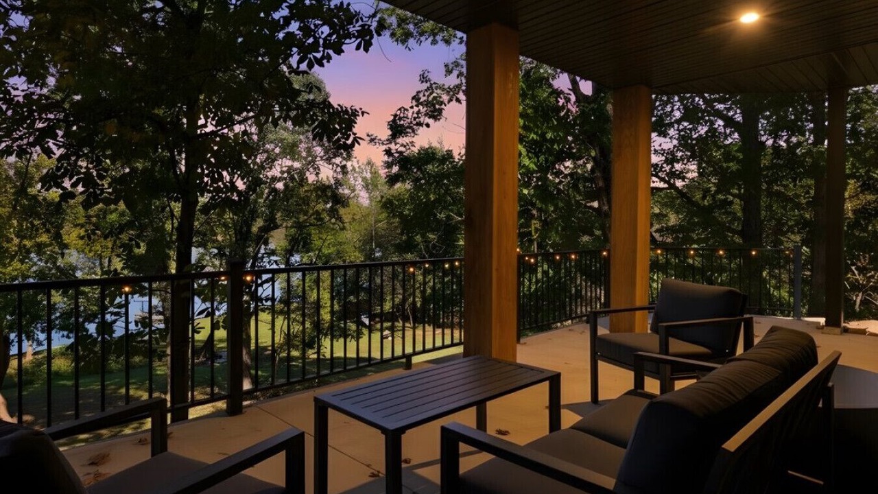 Photo of Patio Balcony in Camdenton