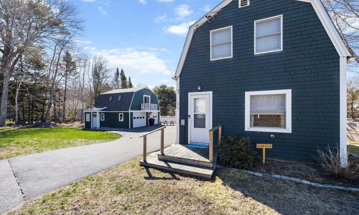 Photo of Outdoor in Seal Harbor