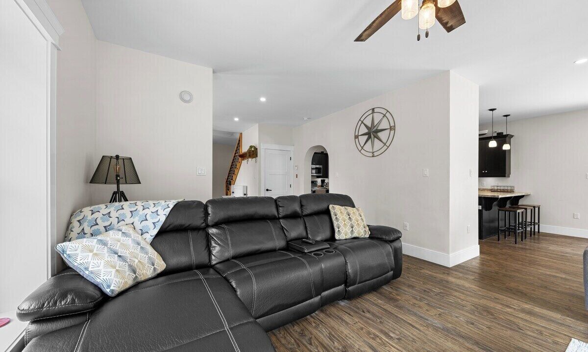 Photo of Livingroom in Southwest Harbor