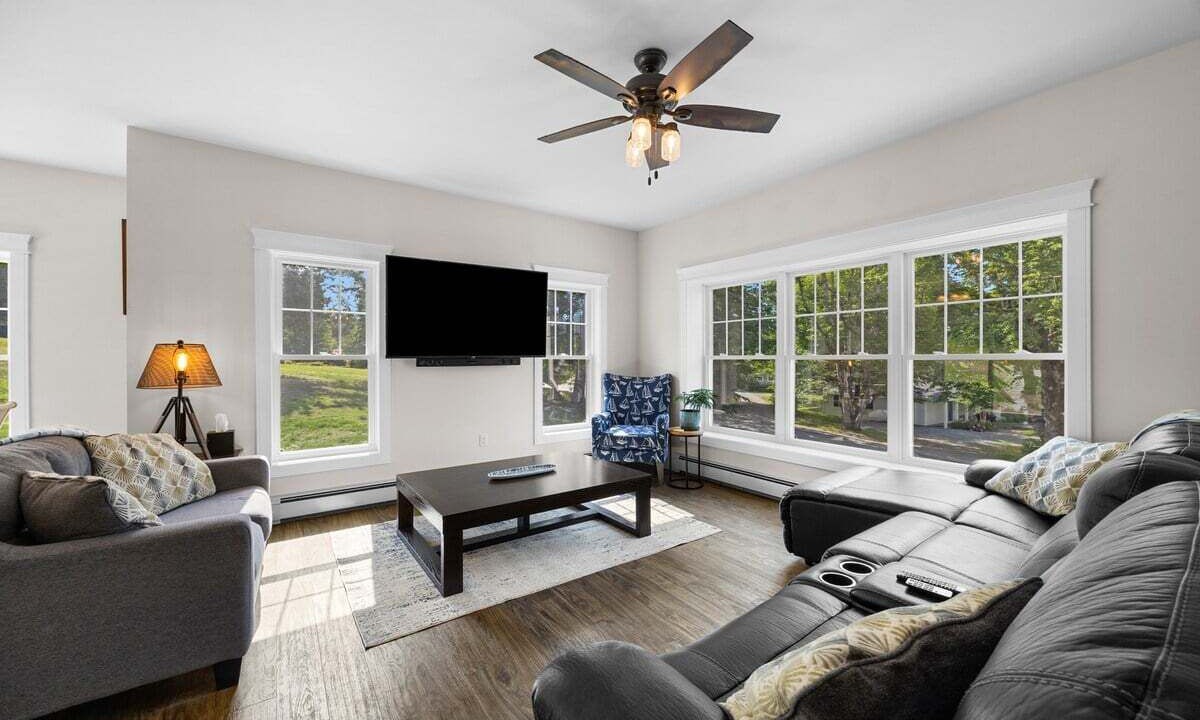 Photo of Livingroom in Southwest Harbor